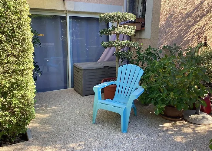 Studio En Provence Avec Piscine