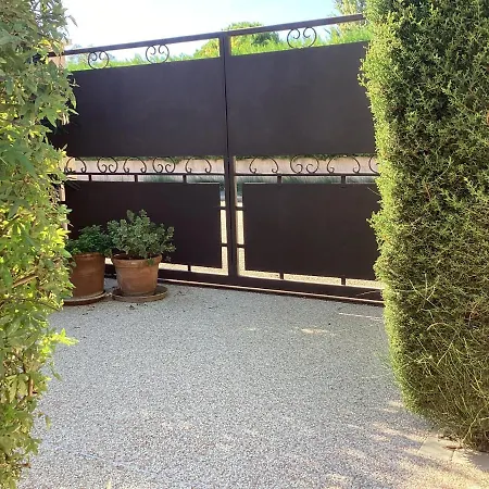 Studio En Provence Avec Piscine Graveson Exterior foto