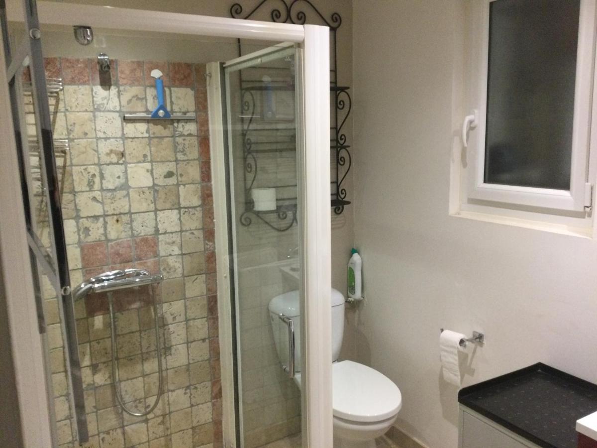 Apartment En Provence Avec Piscine *
