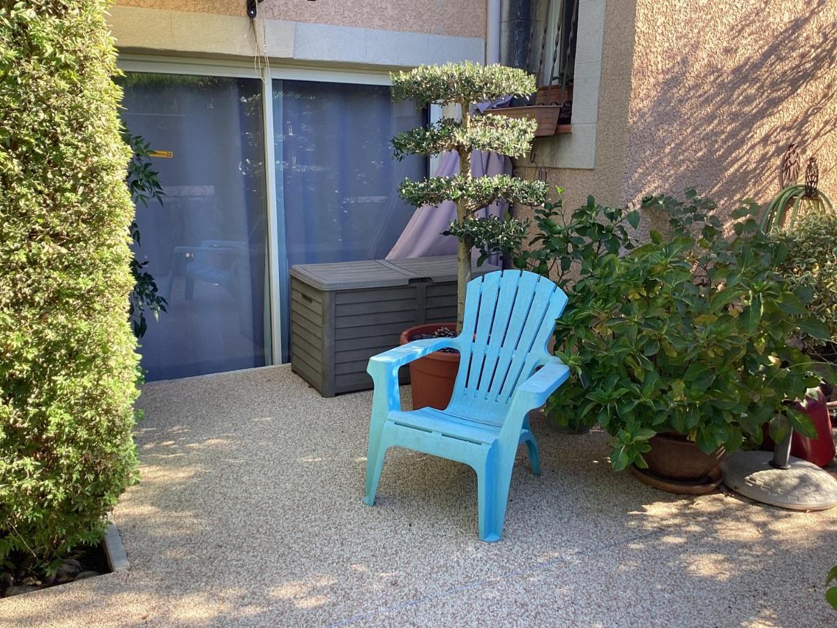 Apartment En Provence Avec Piscine Graveson